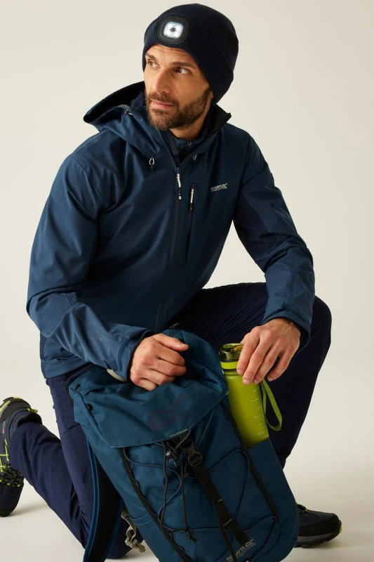 Image of Regatta Regatta Men 'Birchdale' Waterproof Shell Jacket in Dark Navy Size: Small Dark Navy S Male 5063516000914