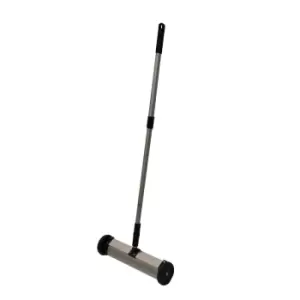 image of Lever-release magnetic floor Sweeper - 762mm wide