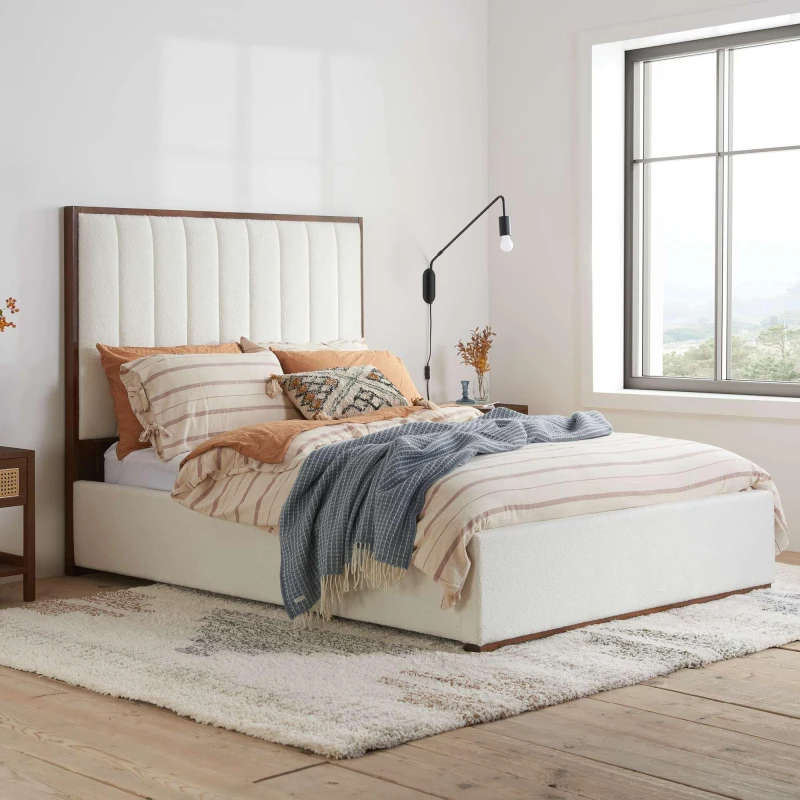 Image of Birlea Fortrose 4ft6 Double White Boucle Fabric Bed Frame