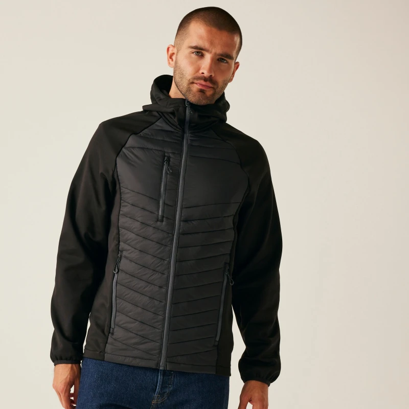 Image of Regatta Regatta Men Navigate Hybrid Jacket in Jet Black Size: Medium Jet Black M Male 5063019155562