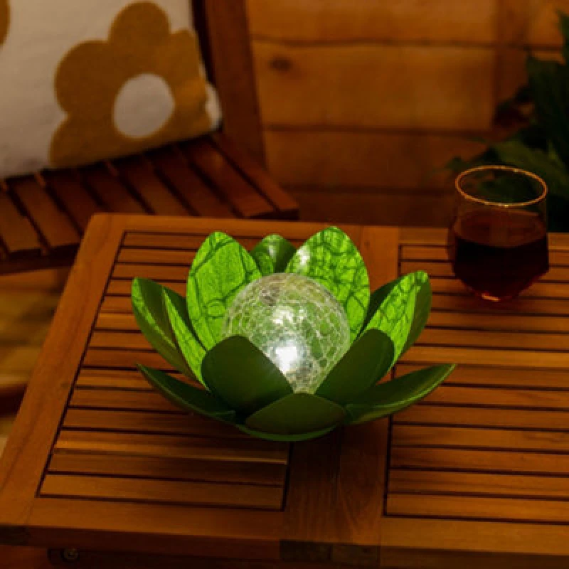 Image of ValueLights ValueLights Waterlily Solar Powered Outdoor Lotus Flower Decoration Garden Light in Bright Green Bright Green One Size Unisex 501652927082