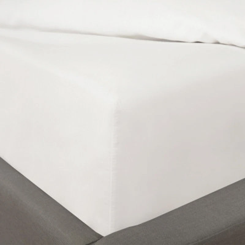 Image of OHS OHS Luxury Plain Dyed Cotton 30cm Deep Fitted Bed Sheet in White Size: King Fitted White King Fitted Unisex 5027434153787