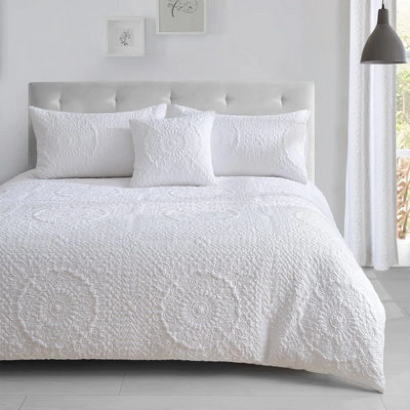 Image of Velosso White Winchester Duvet Cover And Pillowcase Set Single
