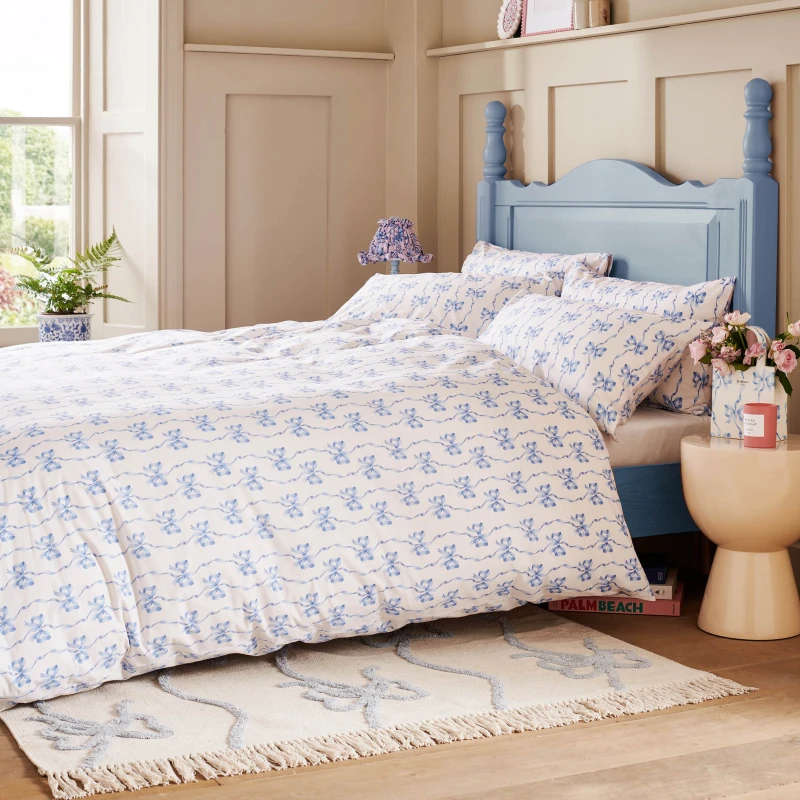 Image of Cath Kidston Ribbon Bow Duvet Set, Single, Cornflower