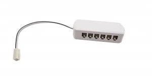 Image of Wickes 4 Way White Plastic 12V Distributor