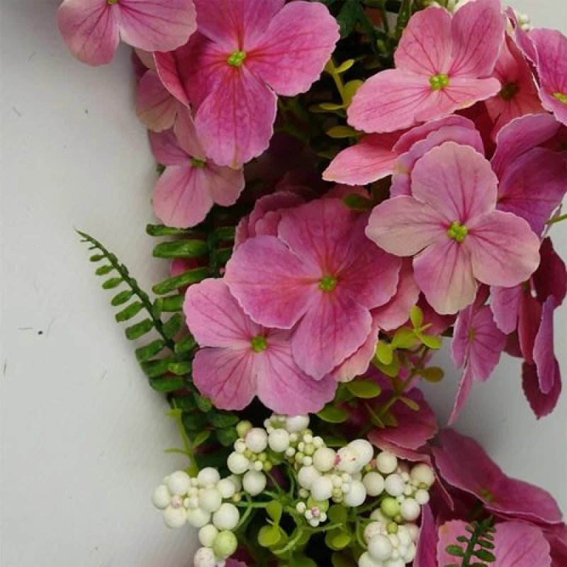 Image of Leaf 150cm Artificial Trailing Hanging Pink Blossom Garland Green