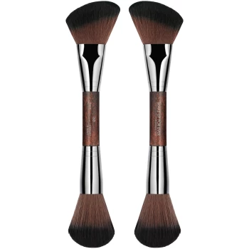 Image of MAKE UP FOR EVER #158 Double-Ended Sculpting Brush - Blush and Highlighter -