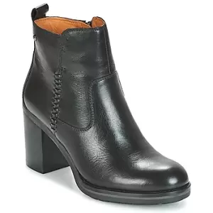 Image of Pikolinos POMPEYA W9T womens Low Ankle Boots in Black,4,5,6,6.5,7