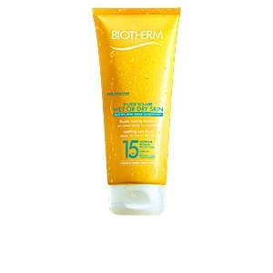 image of WET OR DRY melting sun fluid SPF15 200ml