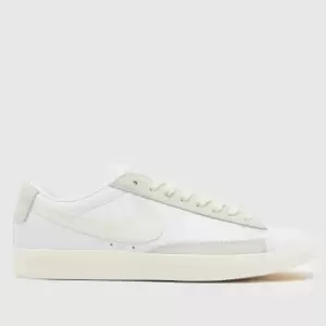 image of Nike Blazer Low Leather Trainers In White & Beige