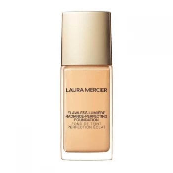 Image of Laura Mercier Lumiere Foundation - shell
