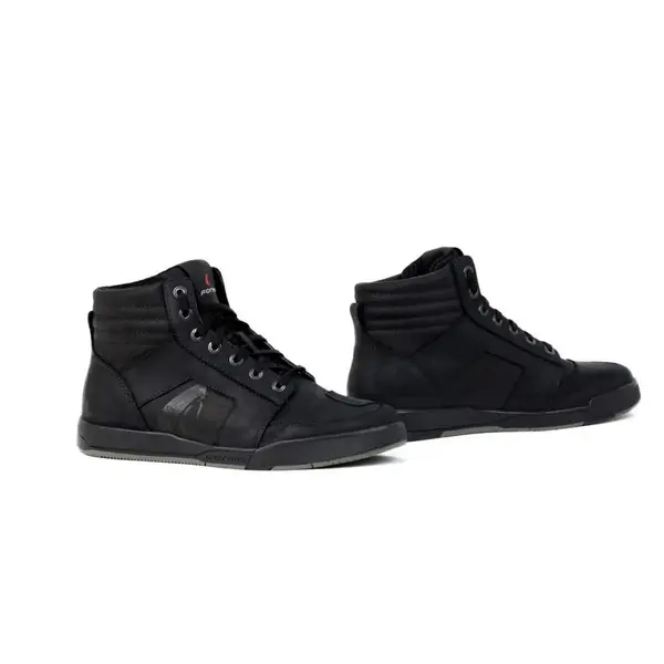 Image of Forma Ground Dry Black Sneaker Size 47