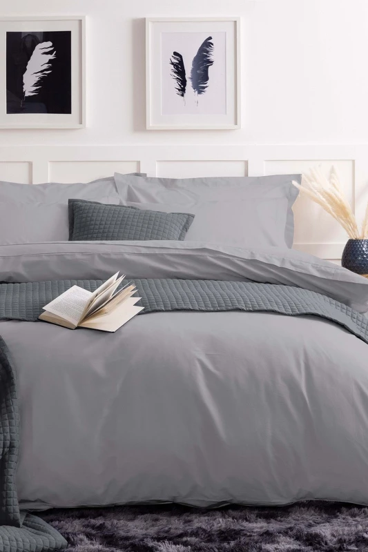 Image of Belledorm Easy Care 200 Thread Count Cotton Polyester Percale Duvet Cover in Light Grey Size: Super King Light Grey Unisex Super King