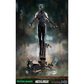 image of First 4 Figures Metal Gear Solid Resin Statue - Psycho Mantis