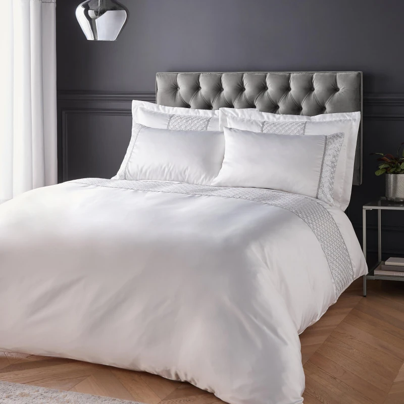 Image of Catherine Lansfield Deco Sequin Duvet Cover Set Duvet Covers Double White 42129101030