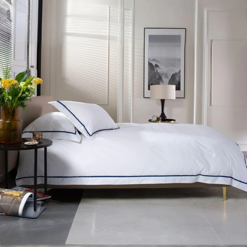 Image of The Lyndon Company Hampstead Percale Cotton Duvet Set Blue unisex Super King