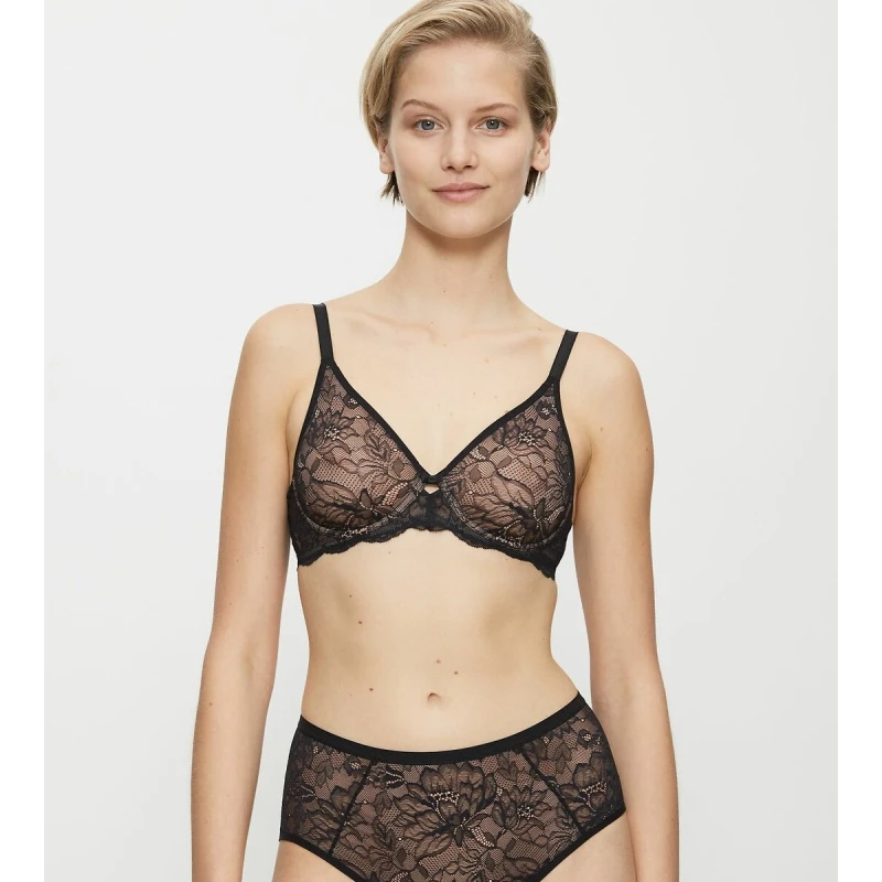 Image of Triumph Amourette Charm Full Cup Bra Black Polyamide 38C