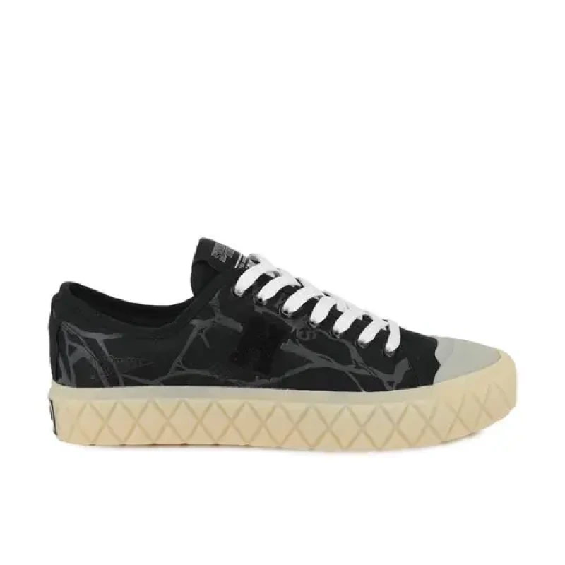 Image of Palladium Pallace Ace Vines Stranger Things Trainers Black Men 42 (8);43 (9);44 (9.5);45 (10 to 10.5)