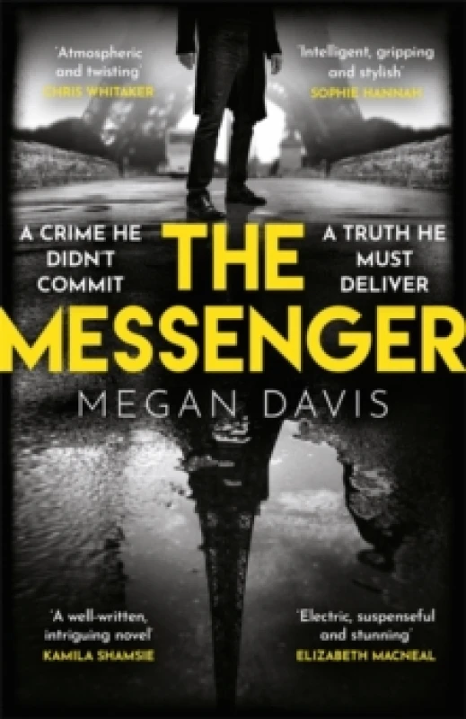 Image of The Messenger : The unmissable debut thriller set in the dark heart of Paris Paperback / softback