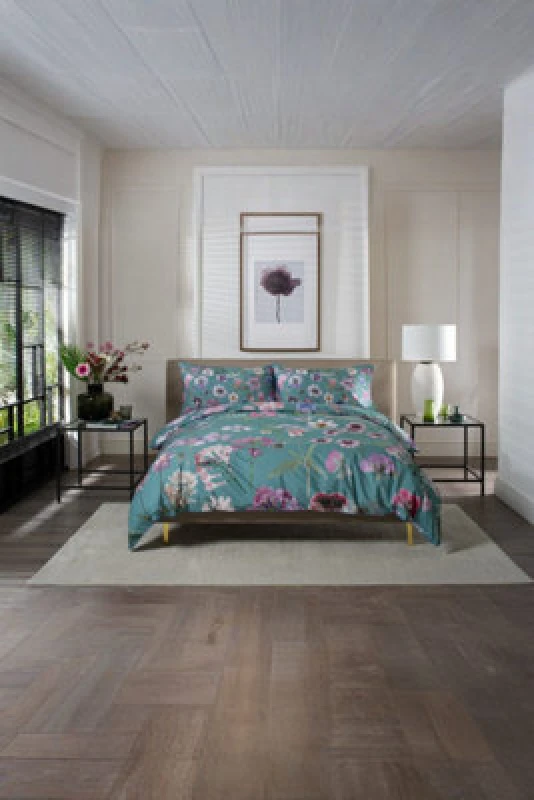 Image of The Lyndon Company Luxury Green Cotton Duvet Cover Set With Botanical Floral Print 200Tc, Digitally Printed Bedding