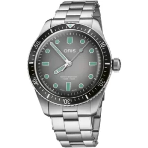 Image of Oris Divers Sixty-Five Watch