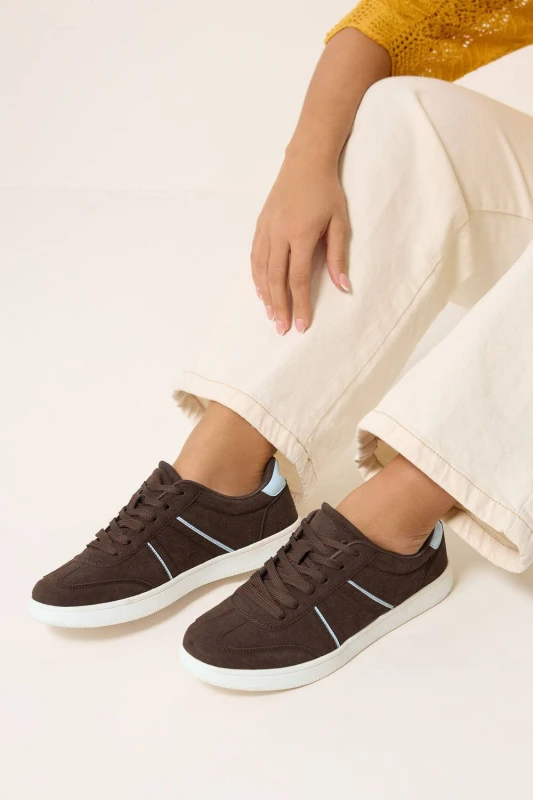 Image of Yours Womens Panelled Trainers In Extra Wide EEE Fit in Chocolate Size: 4EEE Chocolate Female 4EEE