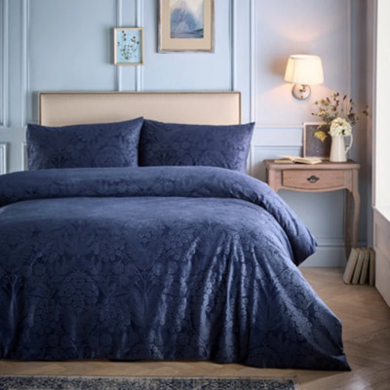 Image of Berkley Duvet Cover & Pillowcase Set