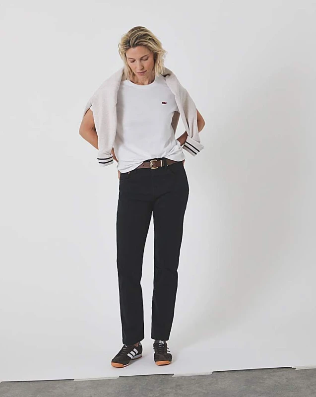 Image of Levis Levis 501 Crop Jeans - 28 Leg" Black - Levis - Size: US 20/28 / UK 24/28 Black Female US 20/28 / UK 24/28 PV13109