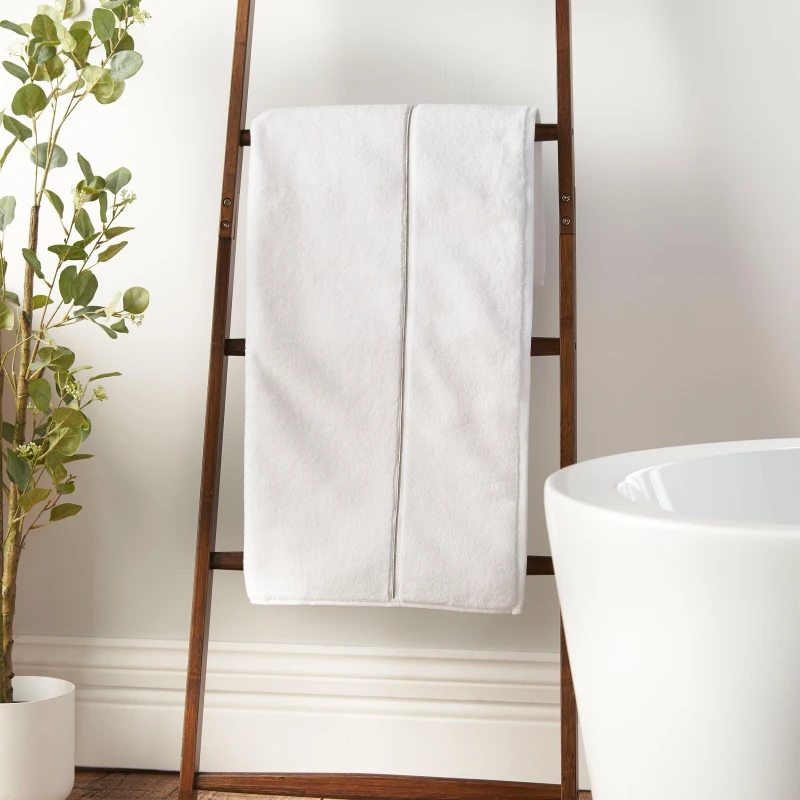 Image of Bianca Zero Twist Satin Stitch Cotton Towel White unisex Bath Sheet