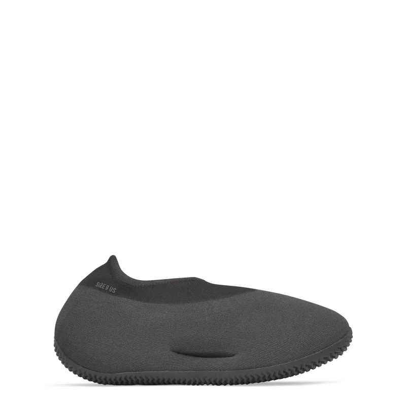 Image of Yeezy Knit Runners Junior Runners 3.5 (36) Black 09144740235