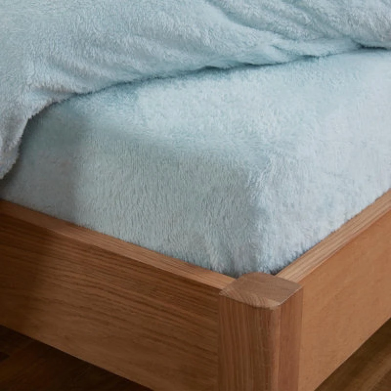 Image of OHS OHS Teddy Fleece Thermal Fitted Bed Sheet in Duck Egg Blue Size: Single Fitted Duck Egg Blue Single Fitted Unisex 5027434009015