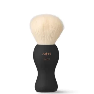 image of Amanda Harrington The Face Buffer Brush