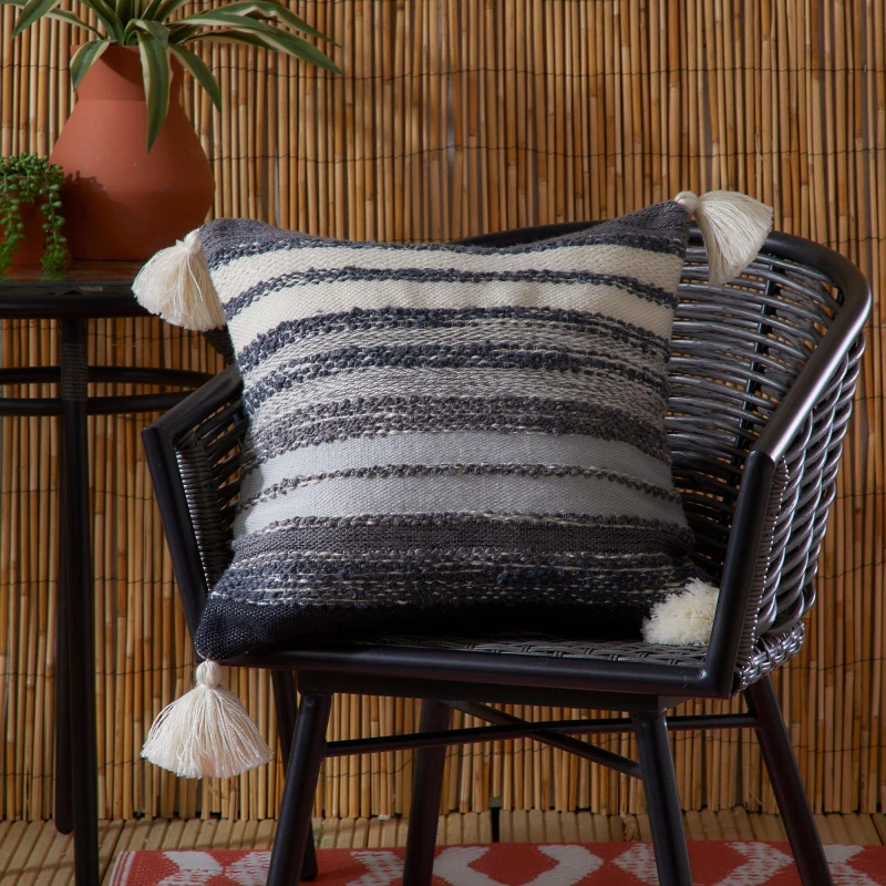 Image of Drift Home 'Grayson' Outdoor Eco-Friendly Garden Filled Bench Cushion Black