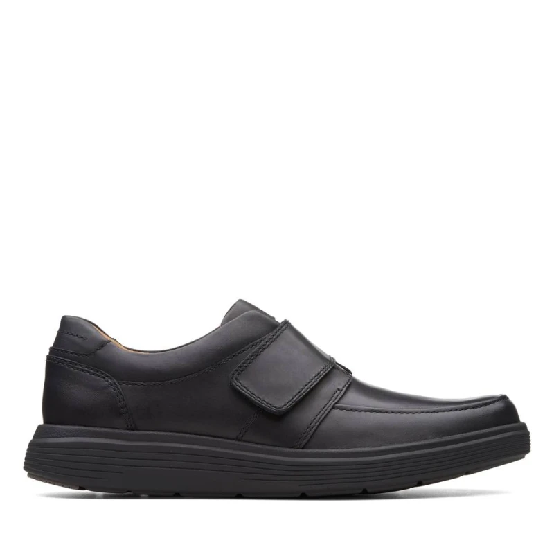 Image of Clarks Clarks Un Abode Strap Wide Fit Shoes Black Male 11 XQ67405