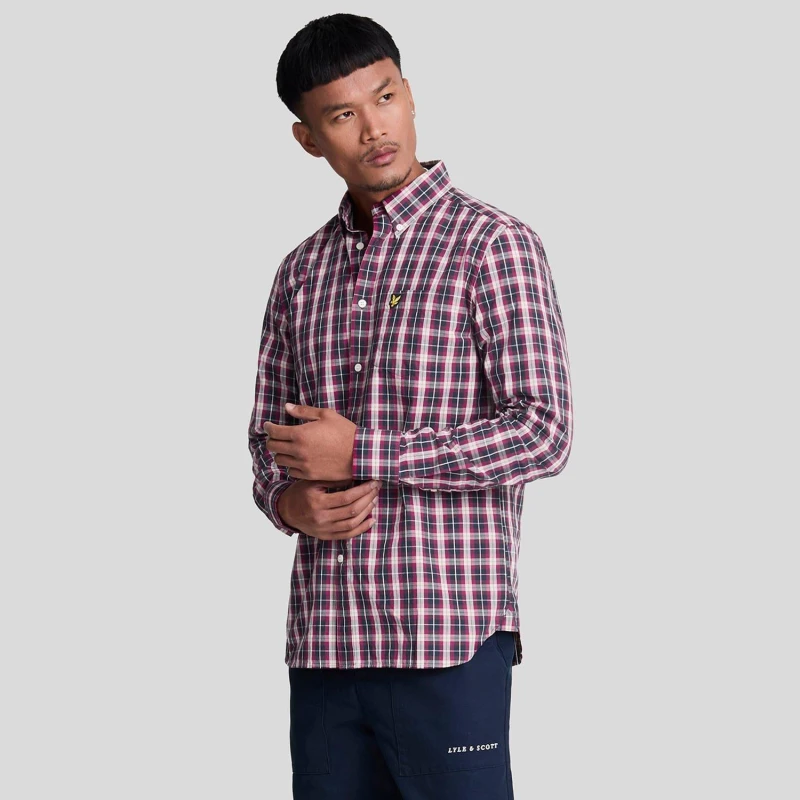 Image of Lyle and Scott Washed Check Poplin Shirt Navy male XS