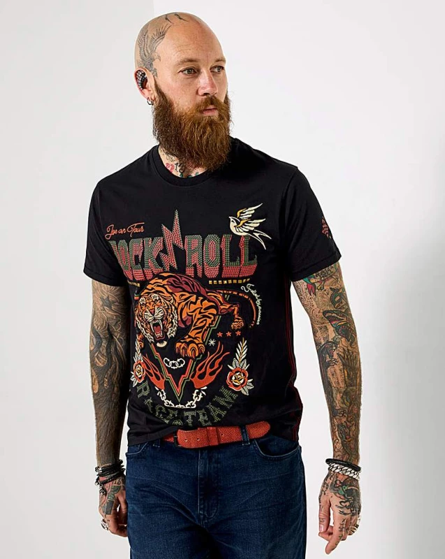 Image of Joe Browns Joe Browns Tiger Rock and Roll T-Shirt Black - Joe Browns - Size: XXL48/50 Black Male XXL48/50 JB55605