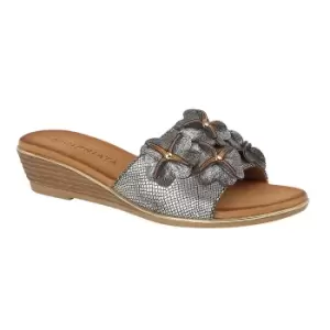 image of Cipriata Womens/Ladies Clio Flower Wedge Mule Sandal (5 UK) (Pewter)