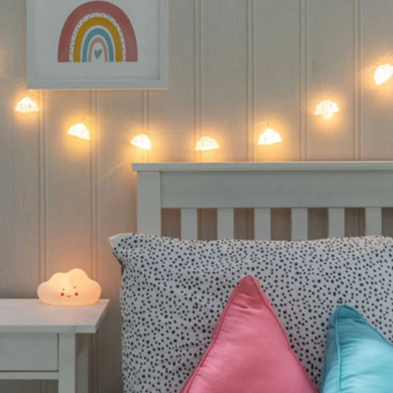 Image of ValueLights Set of 10 Battery Powered Cloud Fairy String Lights White