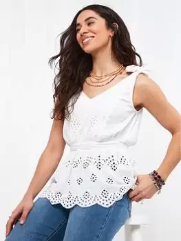 image of Joe Browns Pretty As A Picture Top White, Size 12, Women