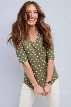 Wrinkle Free ½ Sleeve V-Neck Spot Jersey Top