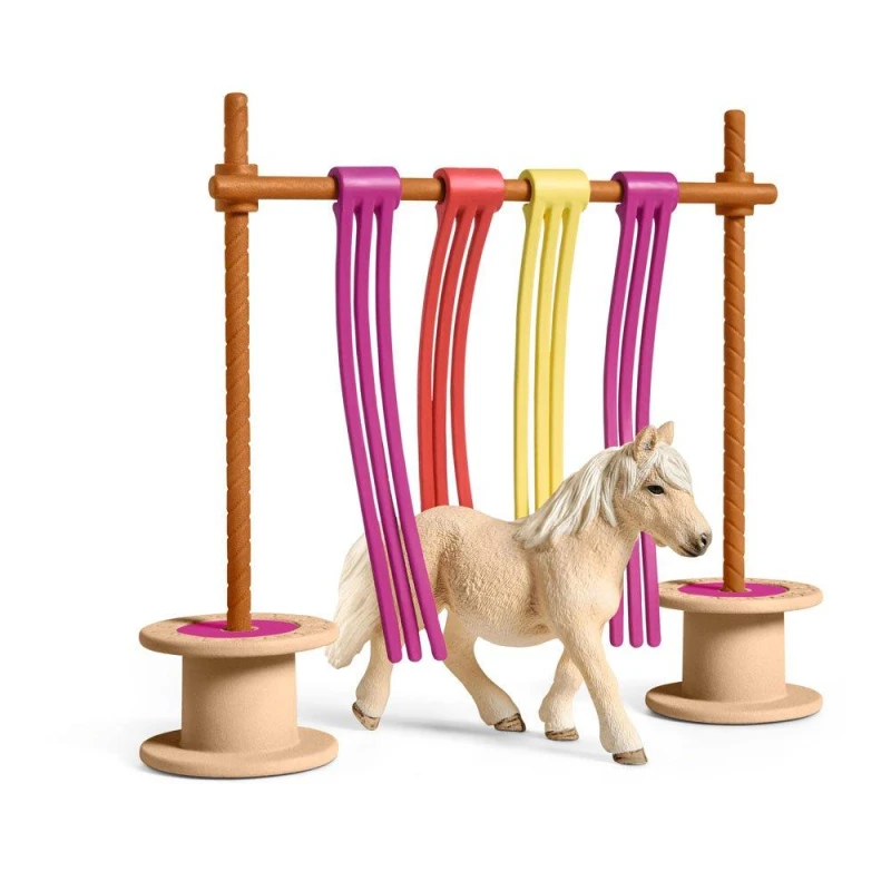 Image of Figurine: Schleich Farm World Pony Curtain Obstacle Toy Playset, Multi-colour, 3 to 8 Years (42484) Multi