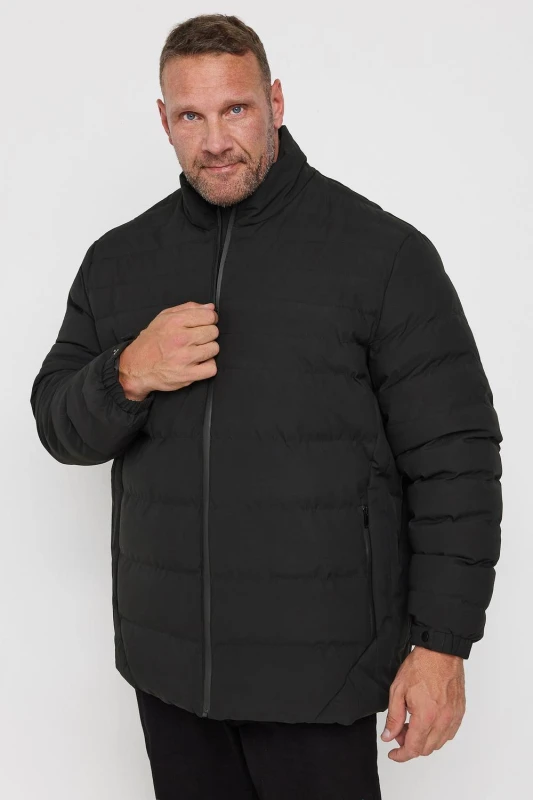 Image of BadRhino BadRhino Men Waterproof Puffer Jacket in Black Size: 5-6X-Large Black 5-6XL Male 5063111464654