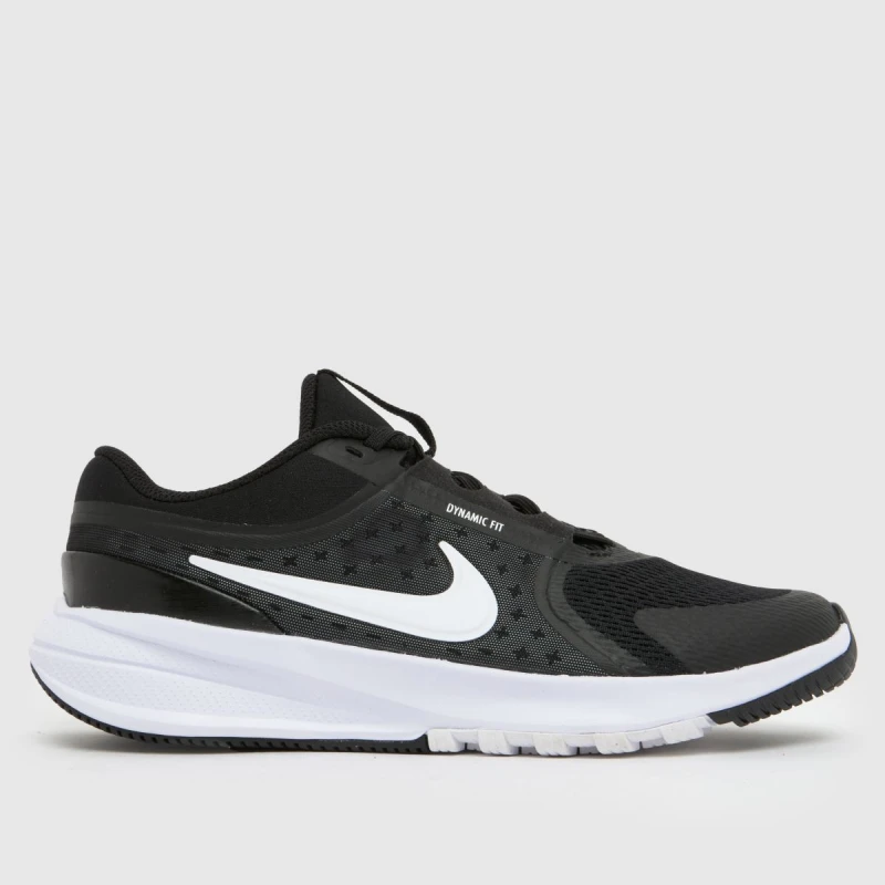 Image of Nike Black & White Star Runner 5 Youth Trainers Black & White UK 3 (EU 35½)
