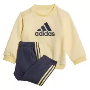 image of adidas Badge of Sport Jogger Set Kids - Almost Yellow / Shadow Navy