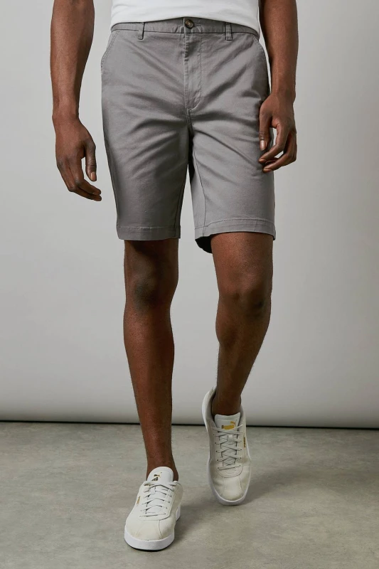 Image of Burton Burton Men Classic Chino Shorts in Mid Grey Size: 28 Mid Grey 28 Male 5045749190068