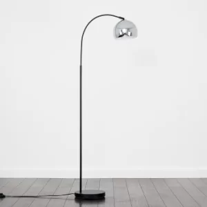 Image of Curva Floor Lamp in Black with Chrome Shade