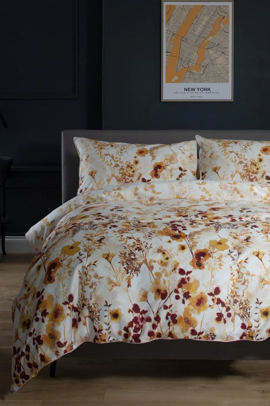 Image of The Lyndon Company The Lyndon Company Watercolour Floral 180 Thread Count Soft Cotton Digital Printed Duvet Cover Set in Terracotta Size: Single Ter