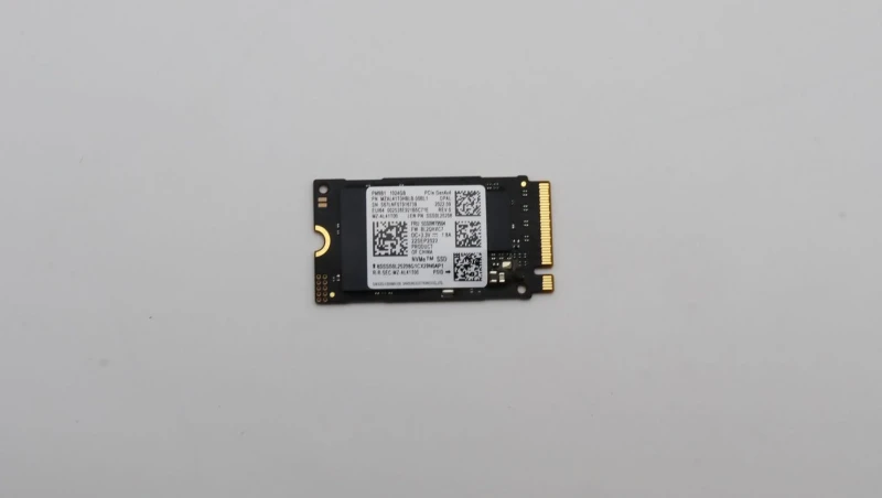 Image of Lenovo 1 M.2 2242 PCIe 4.0 NVMe SSD