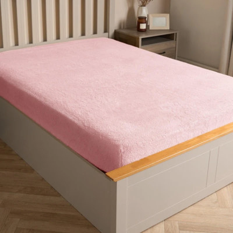 Image of OHS OHS Teddy Fleece Thermal Fitted Bed Sheet in Pink Size: Single Fitted Pink Single Fitted Unisex 5027434190850