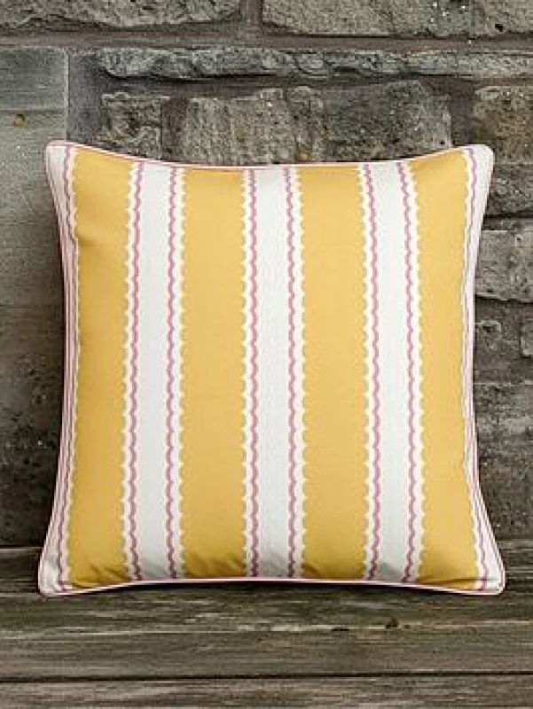 Image of Crossland Grove Sol Invictus Cushion Olive 5.06109E+12